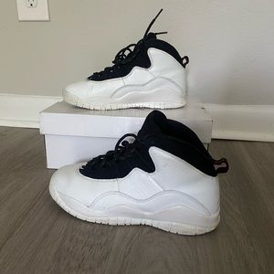 Air Jordan 10 Retro BG summit white / black SIZE 6